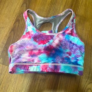 SMALL BORN PRIMITIVE tie die!!